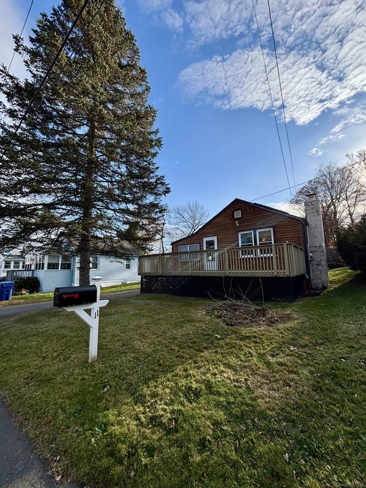 11 West Street - Photo 1