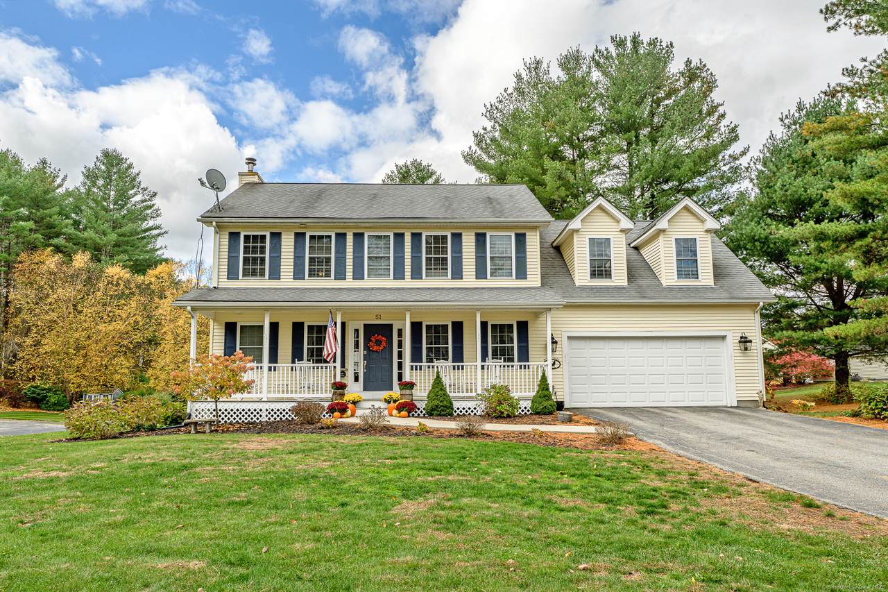 51 Westview Drive - Photo 1