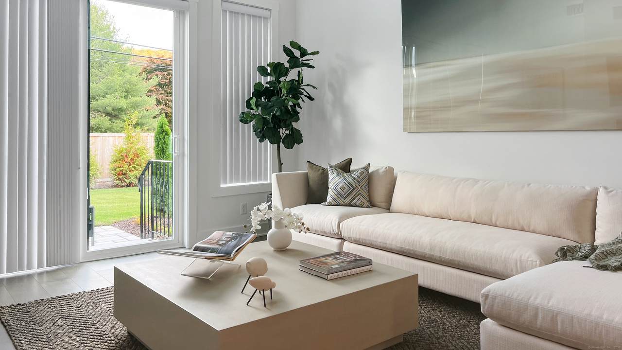 6 Whisper Ridge Way - Photo 1