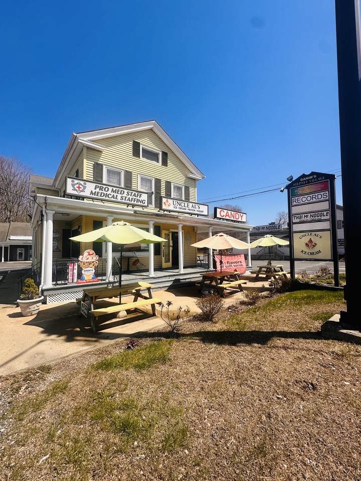444 Main Street - Photo 1