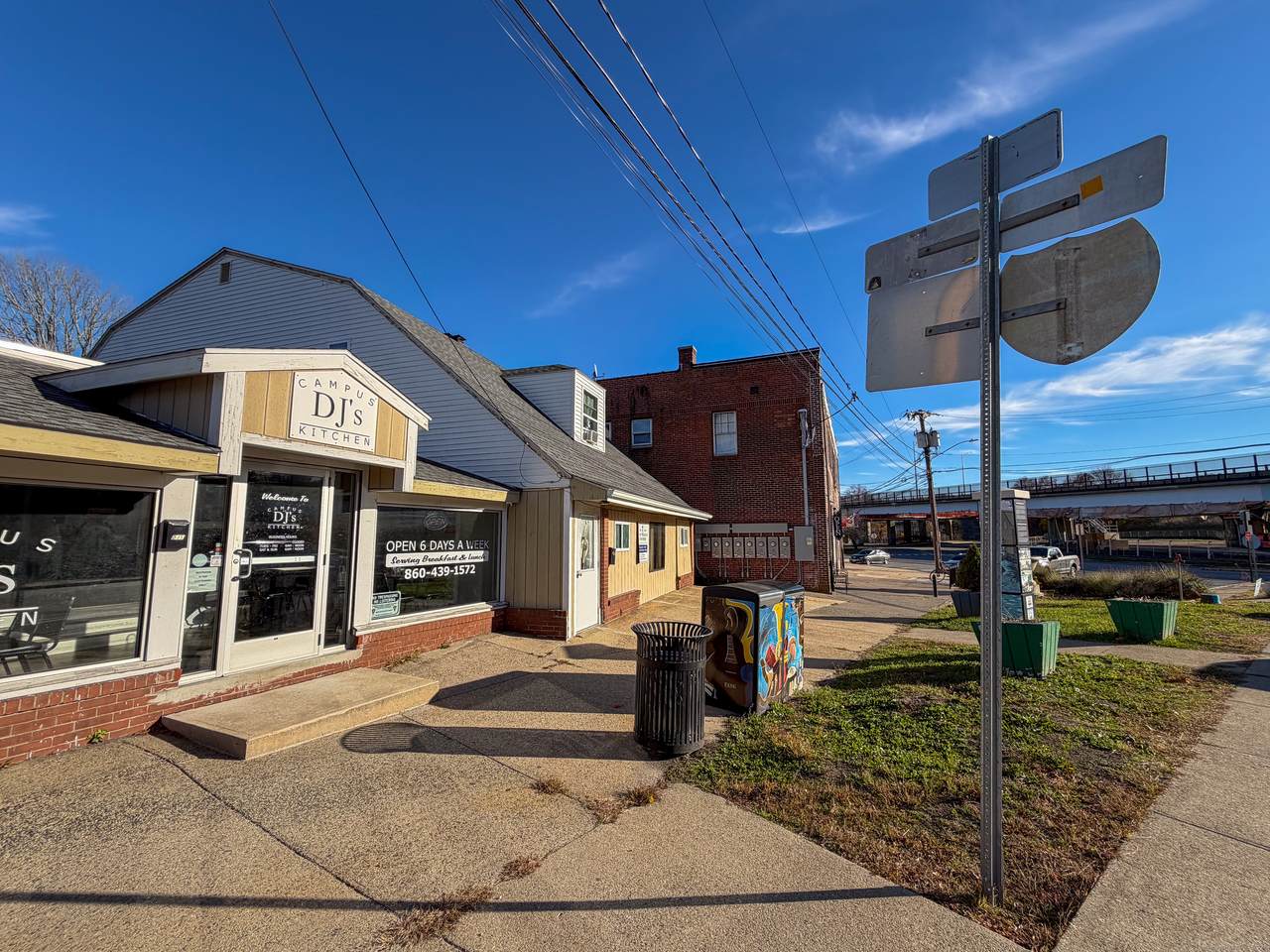 405 Williams Street - Photo 1