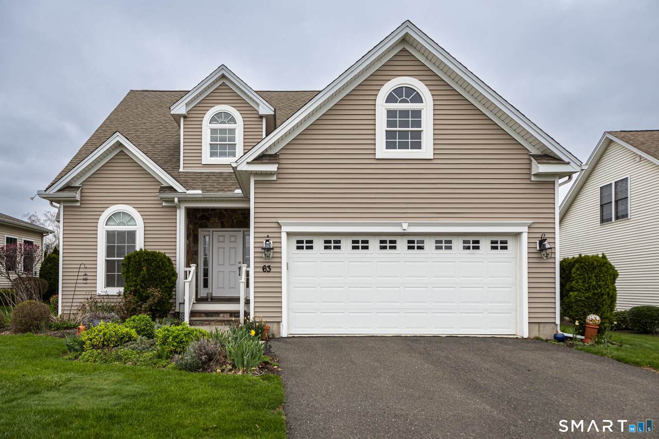 63 Scenic Drive - Photo 1