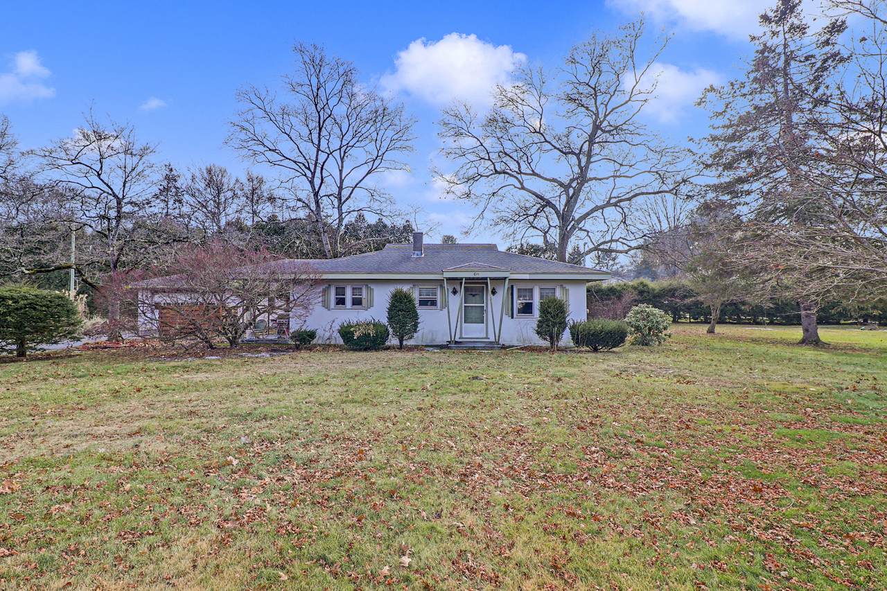 60 Frost Street - Photo 1