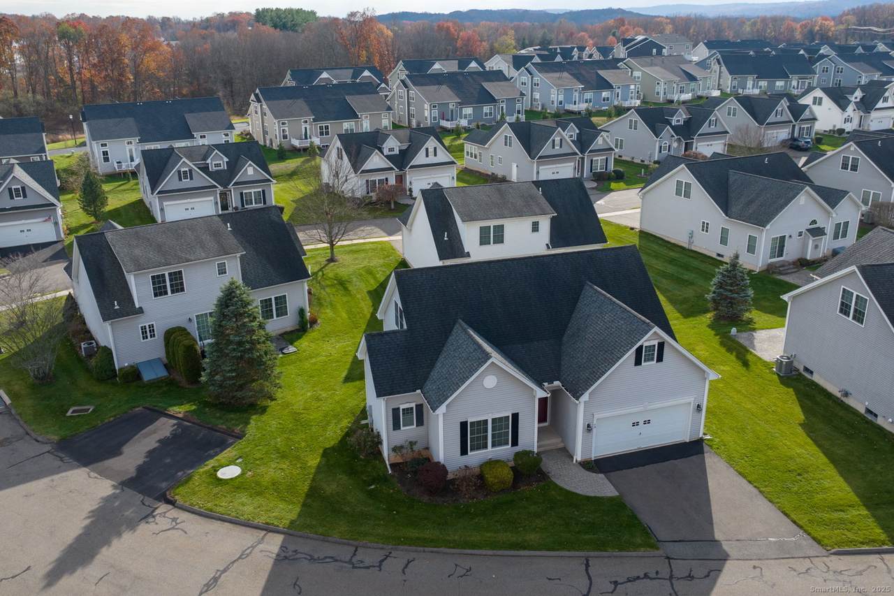 74 Brookview Place - Photo 1