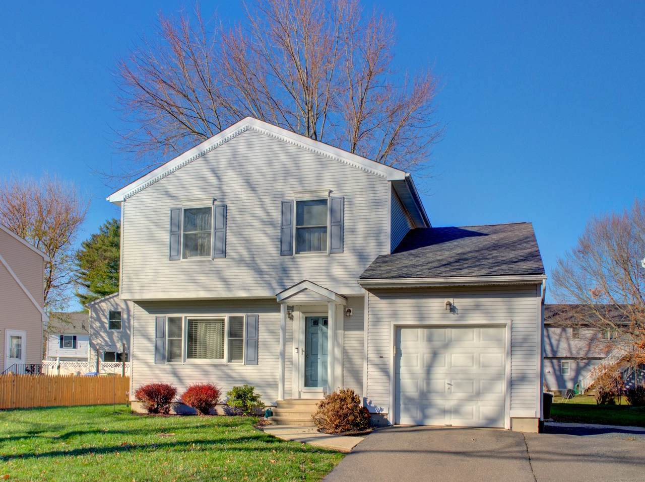 43 Kingsbury Lane - Photo 1