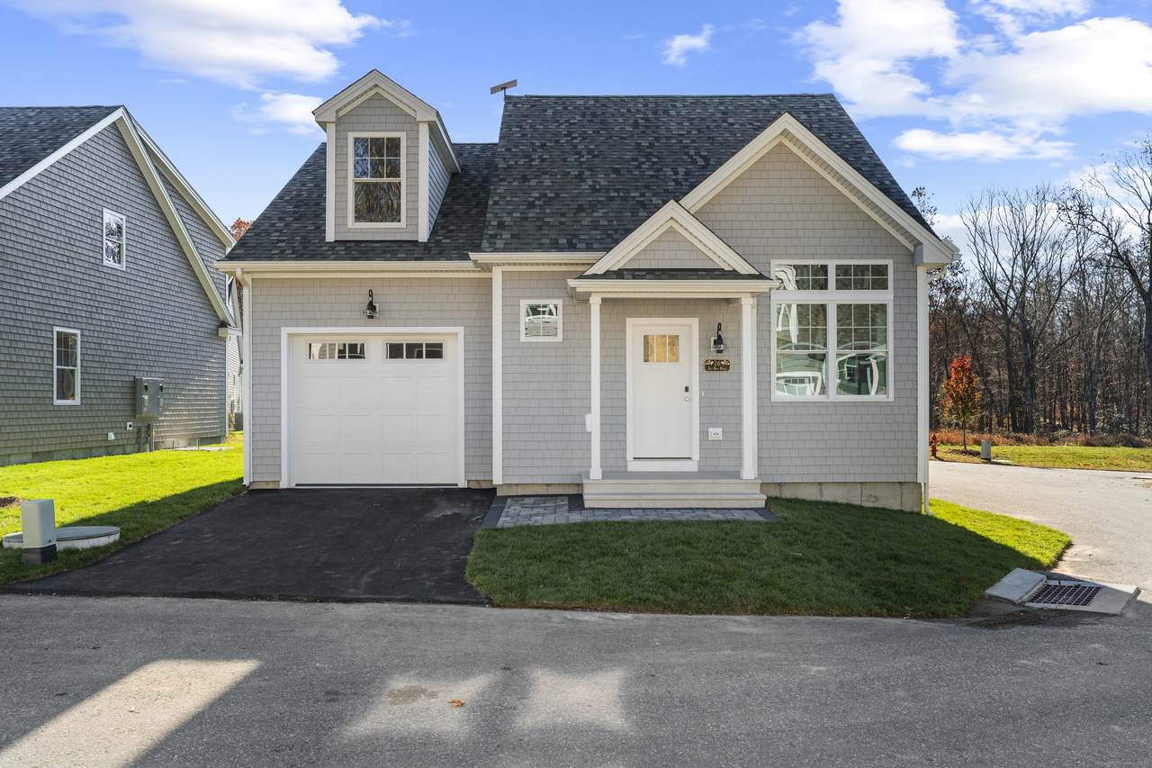 26 Ivy Hill Road - Photo 1