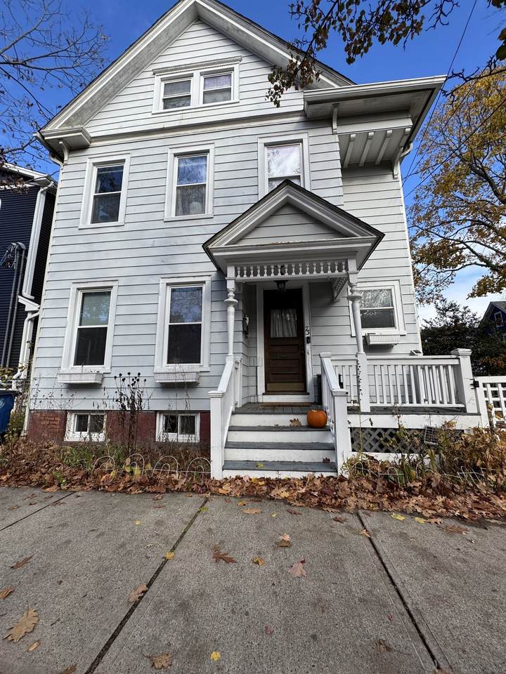 73 Lawrence Street - Photo 1