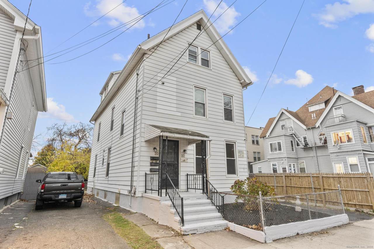 32 Lamberton Street - Photo 1