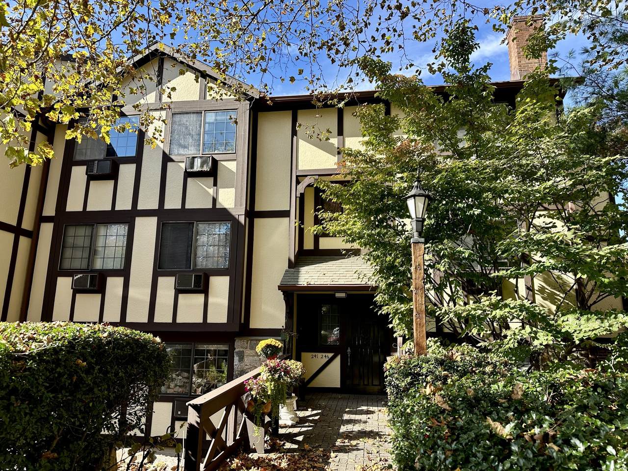 50 Aiken Street - Photo 1