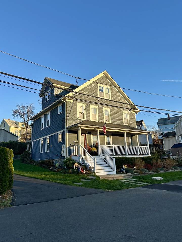 11 Avenue A - Photo 1