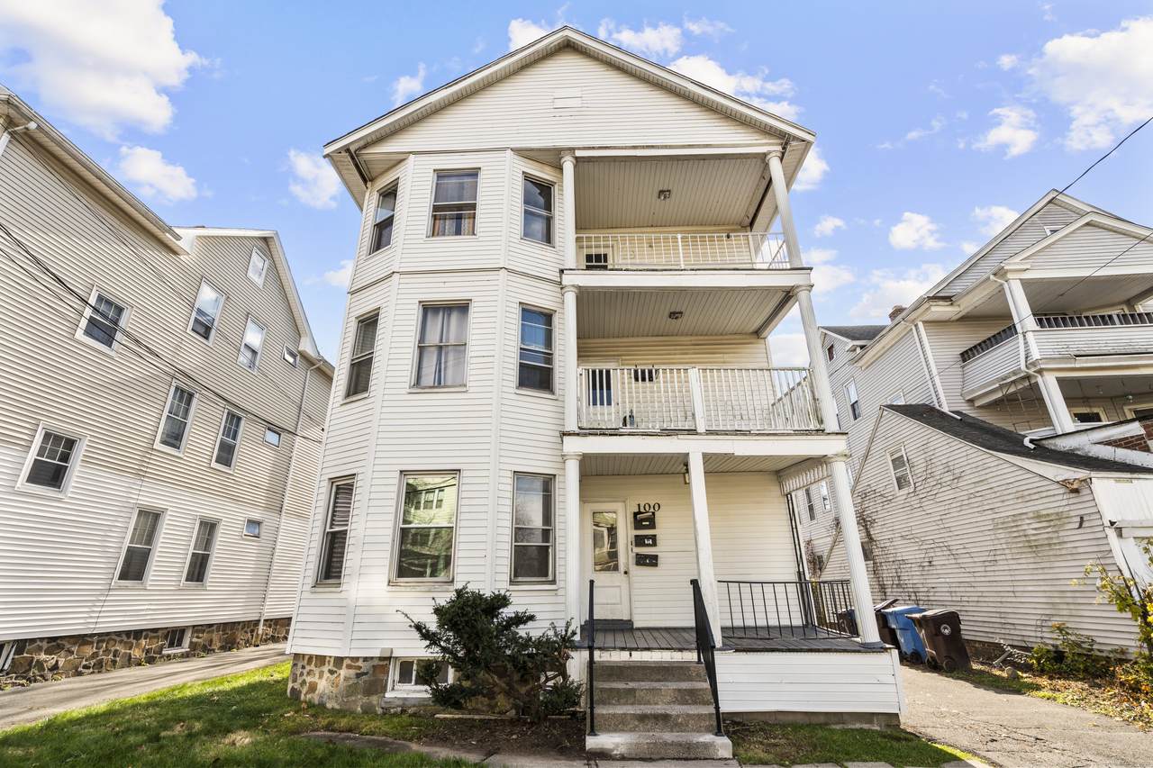 100 Shuttle Meadow Avenue - Photo 1