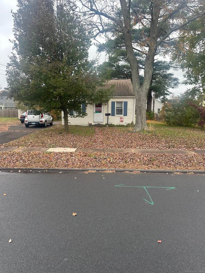 135 Handel Road - Photo 1