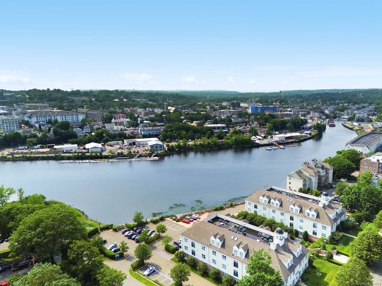 142 East Avenue - Photo 1