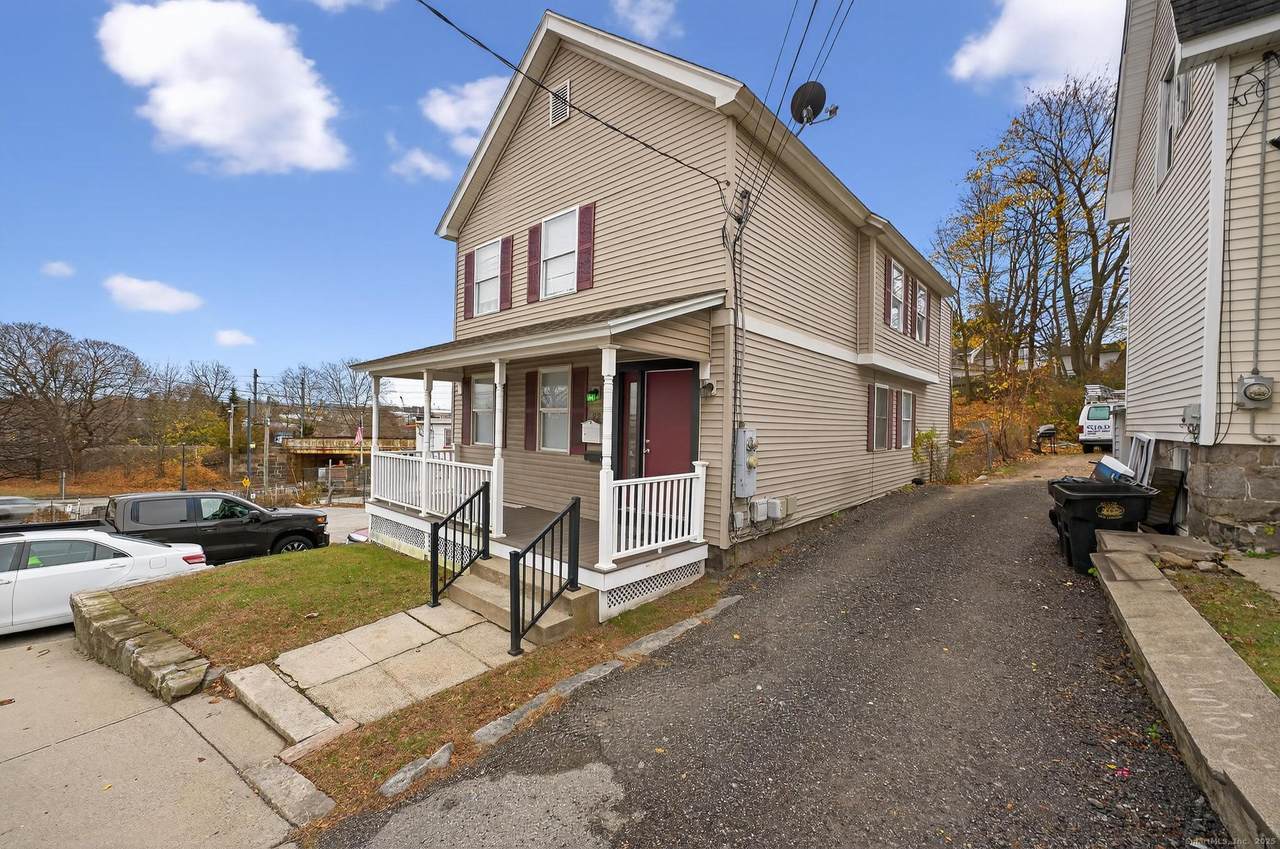 22 Willetts Avenue - Photo 1