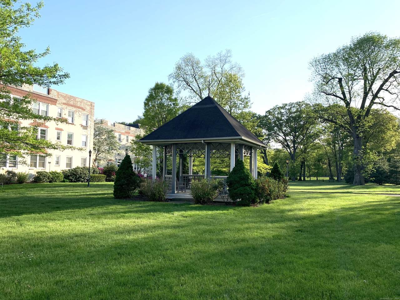 102 Summer Street - Photo 1