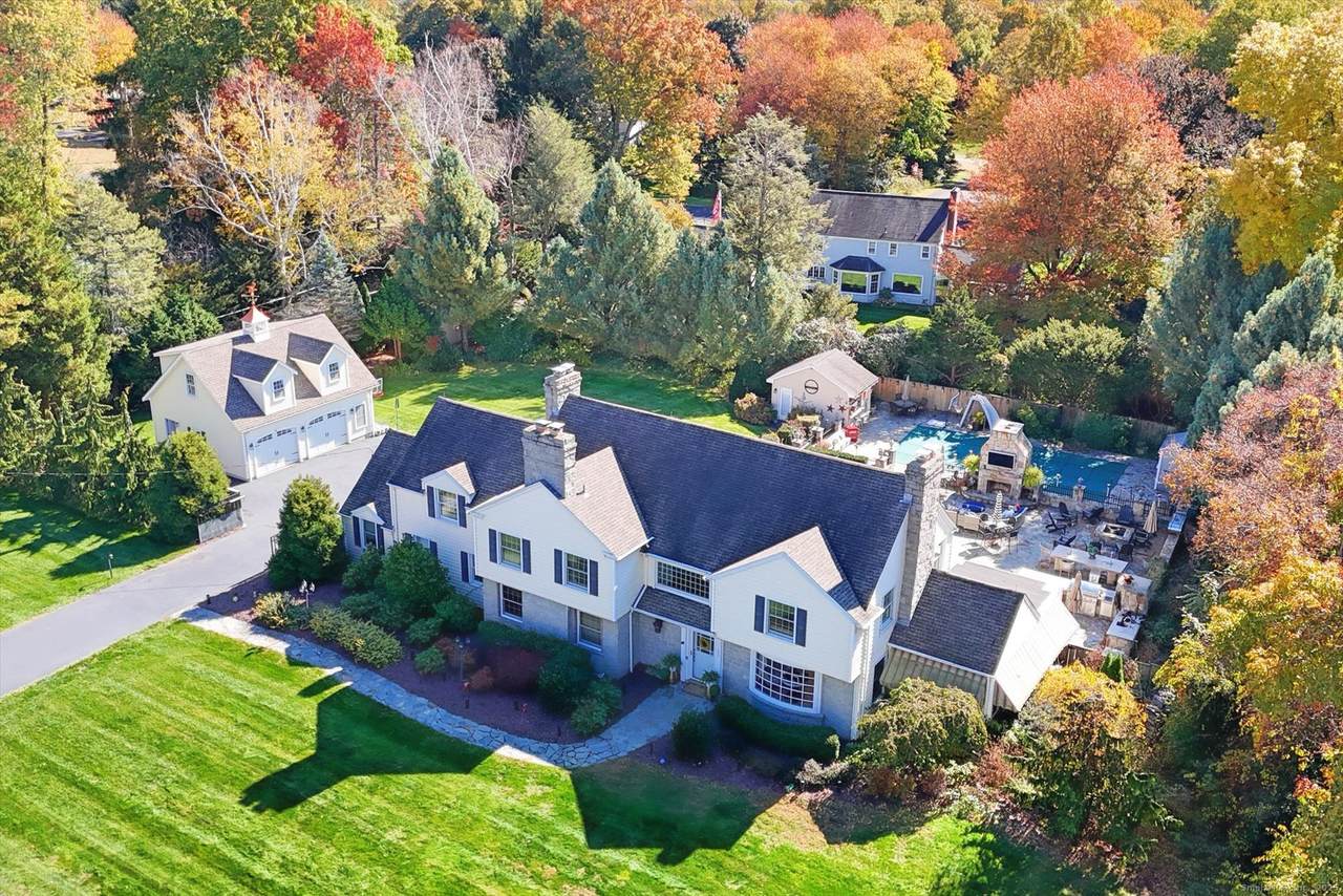 830 Bayberry Lane - Photo 1