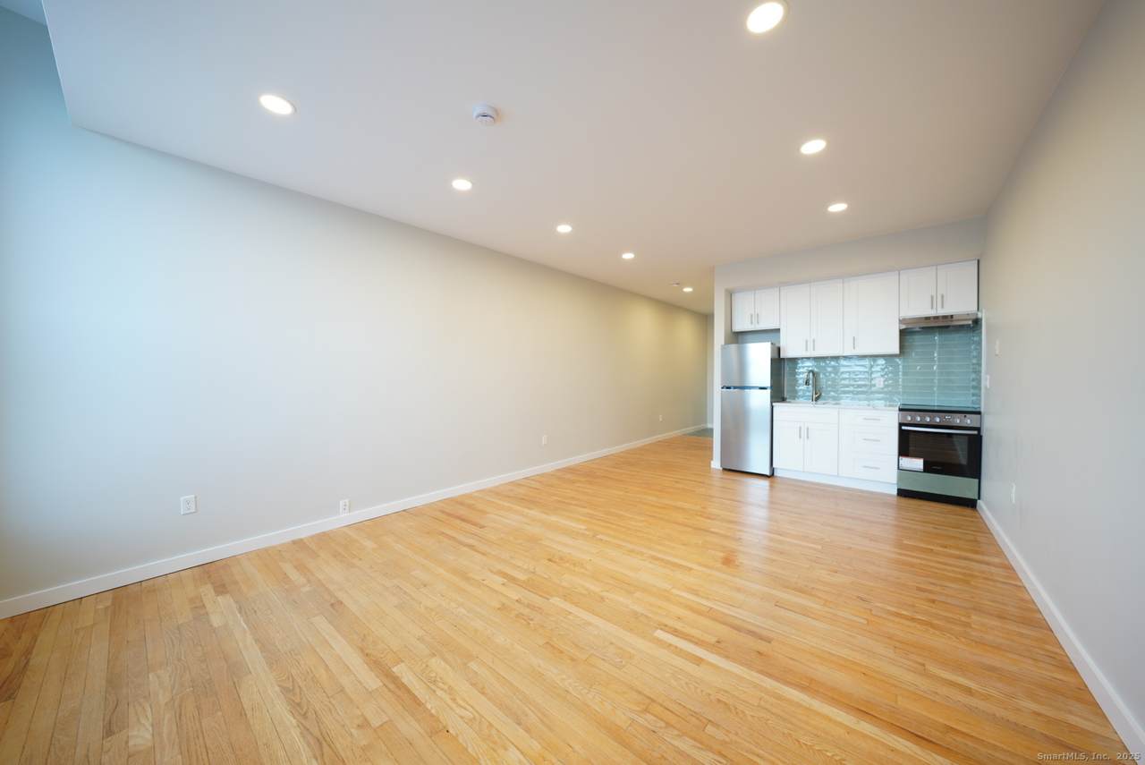 94 Washington Street - Photo 1