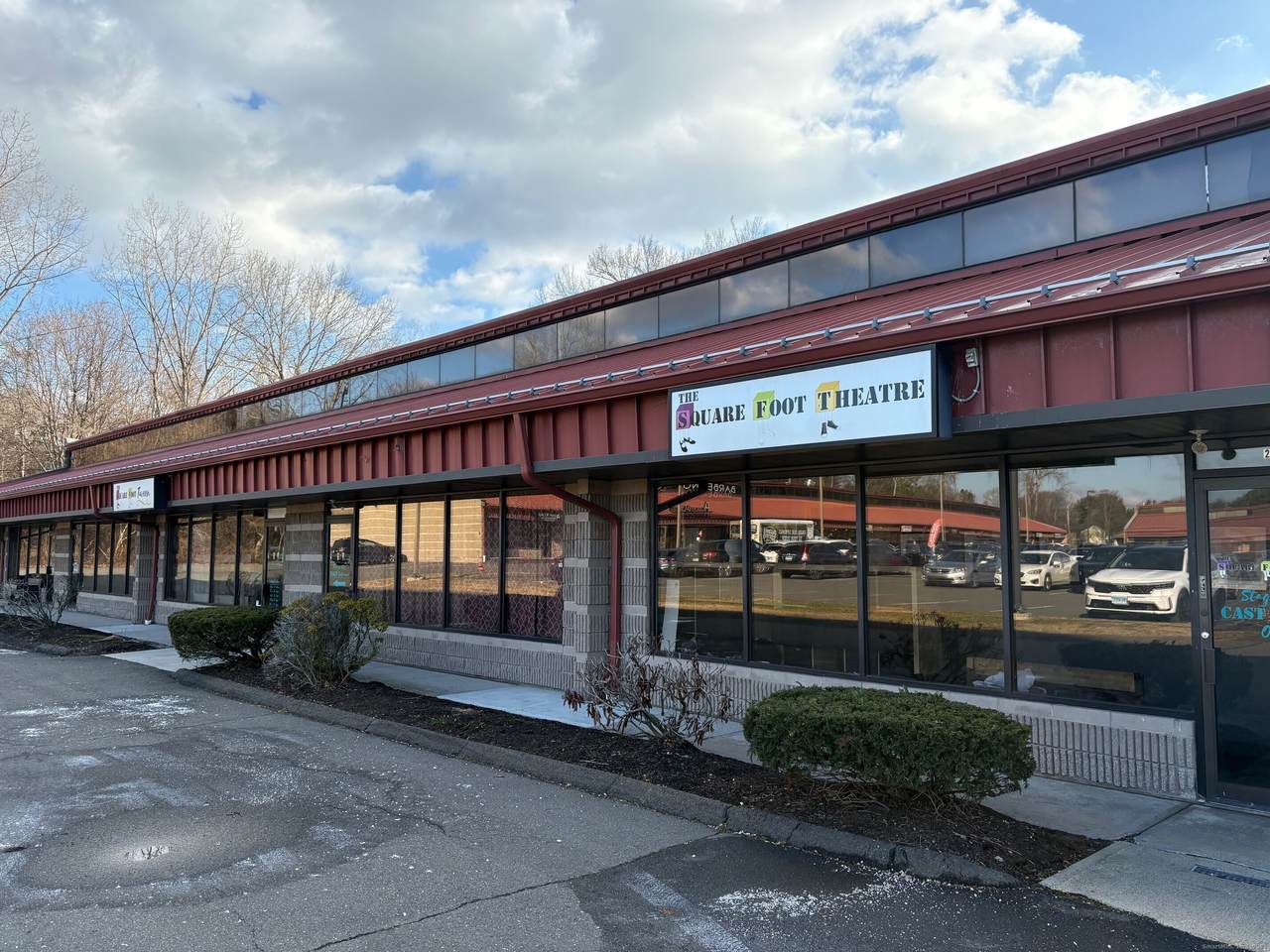 950 Yale Avenue Avenue - Photo 1
