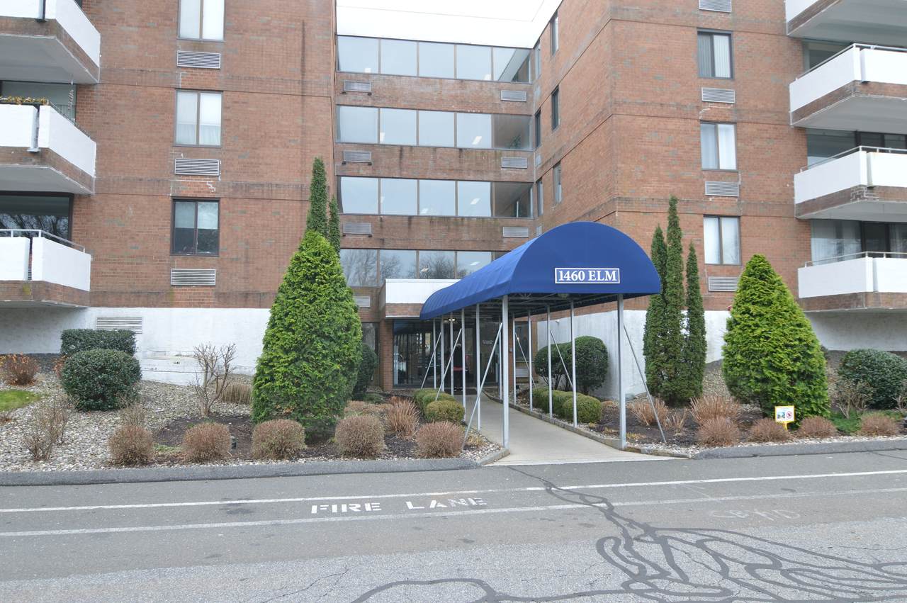 1460 Elm Street - Photo 1
