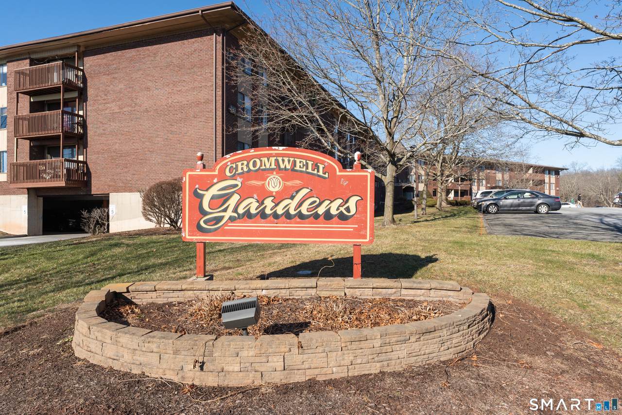 2113 Cromwell Hills Drive - Photo 1