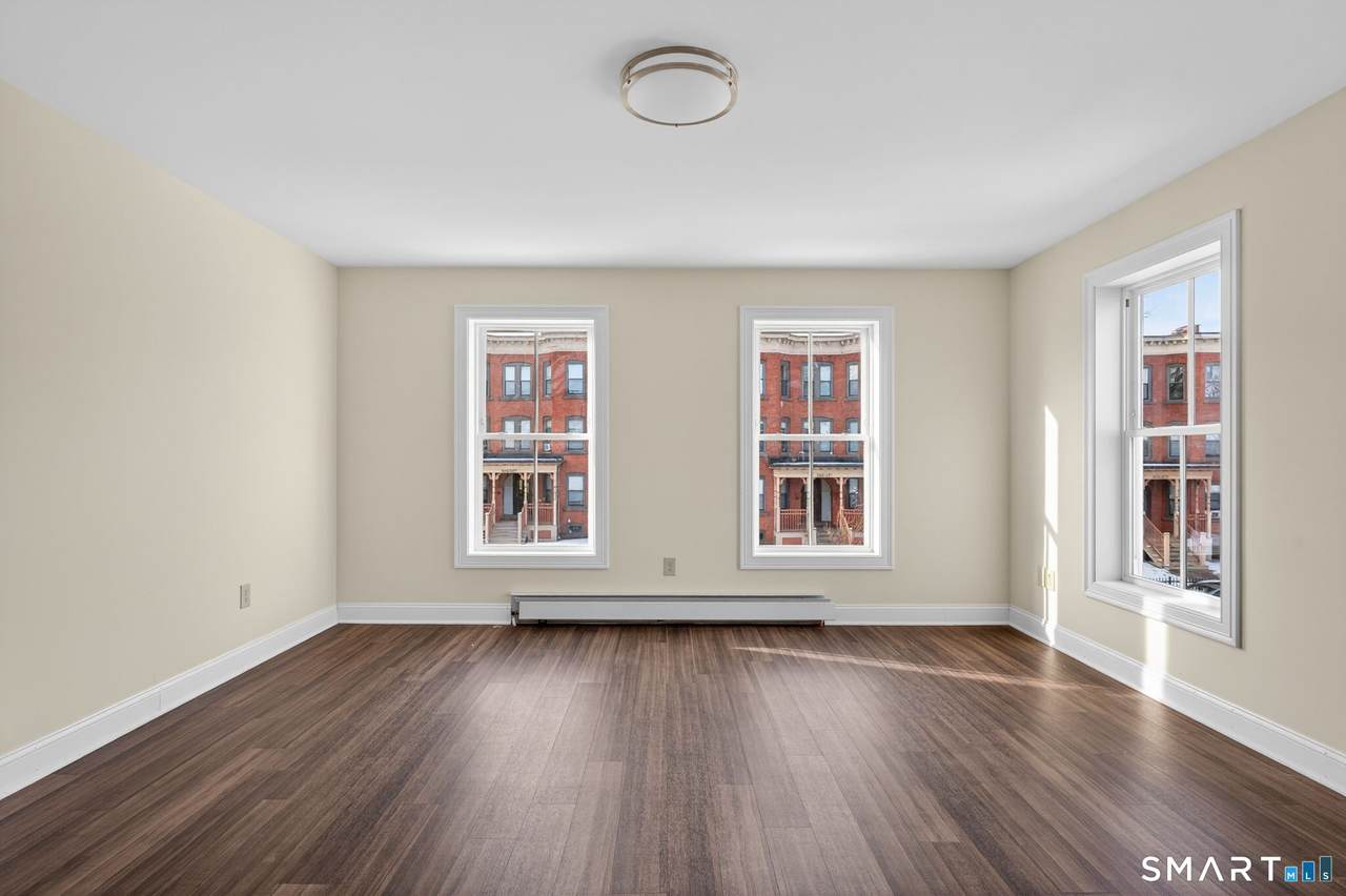 570 Zion Street - Photo 1