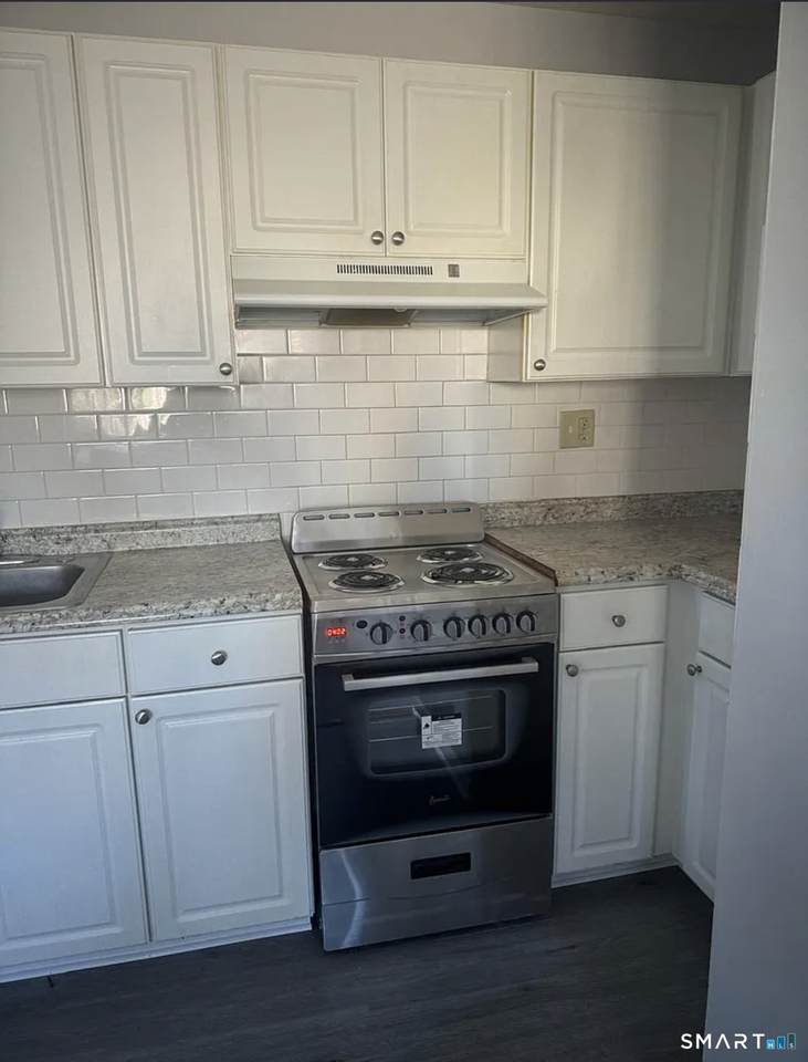 1795 North Avenue - Photo 1