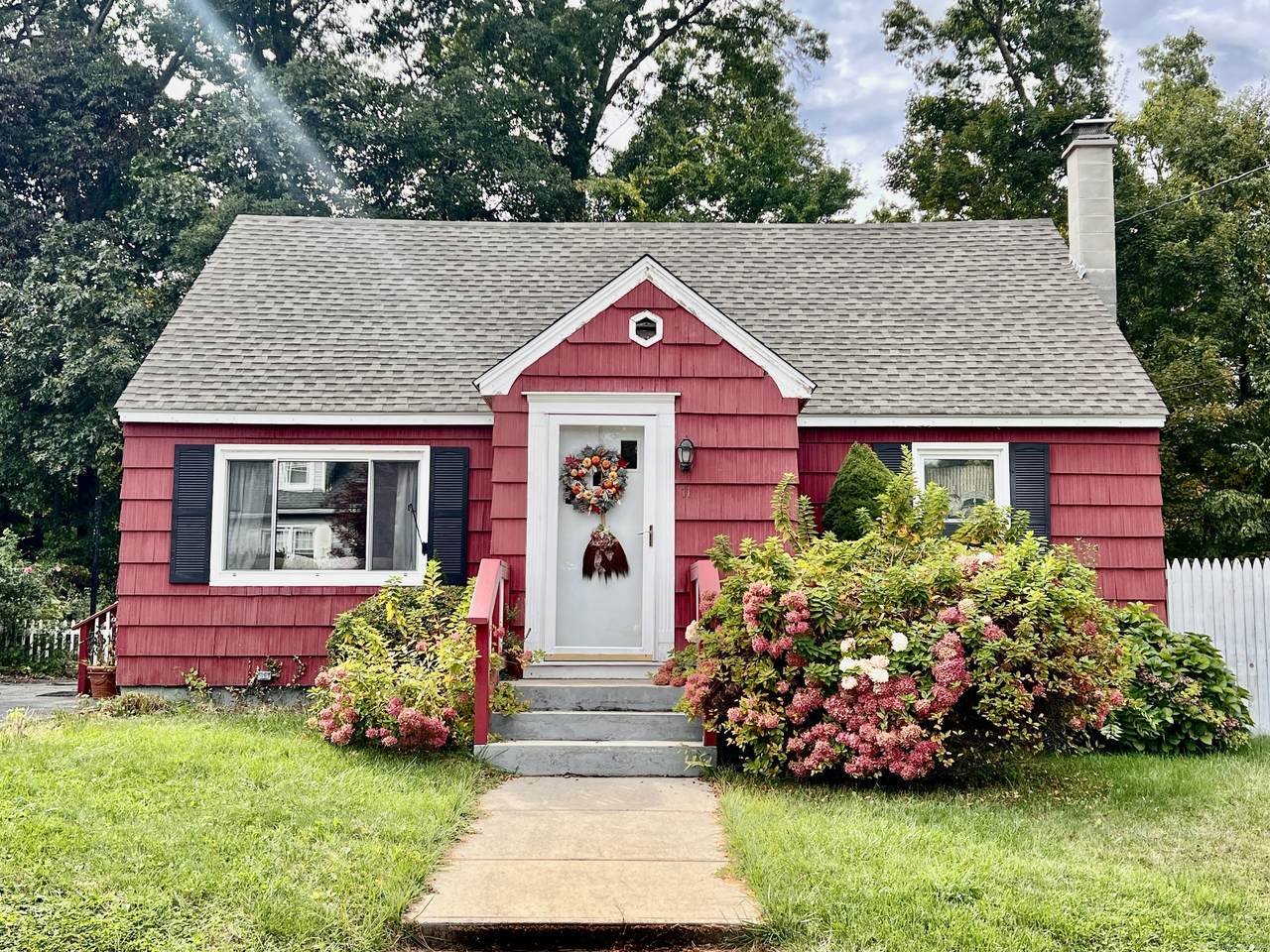 11 Woodland Drive - Photo 1