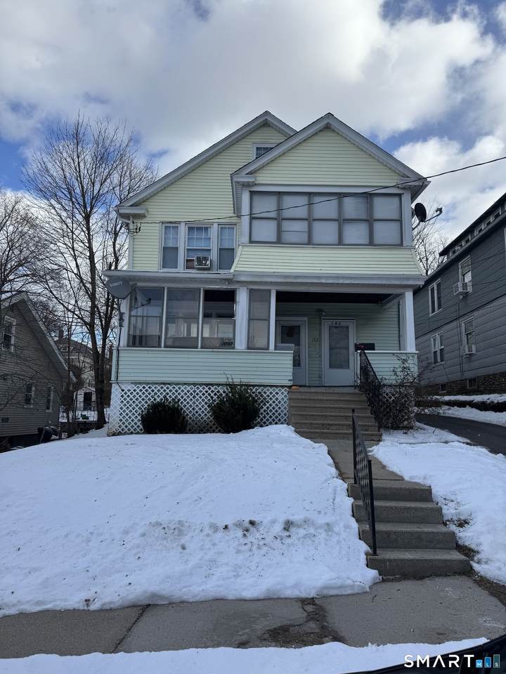 152 Lyons Street - Photo 1