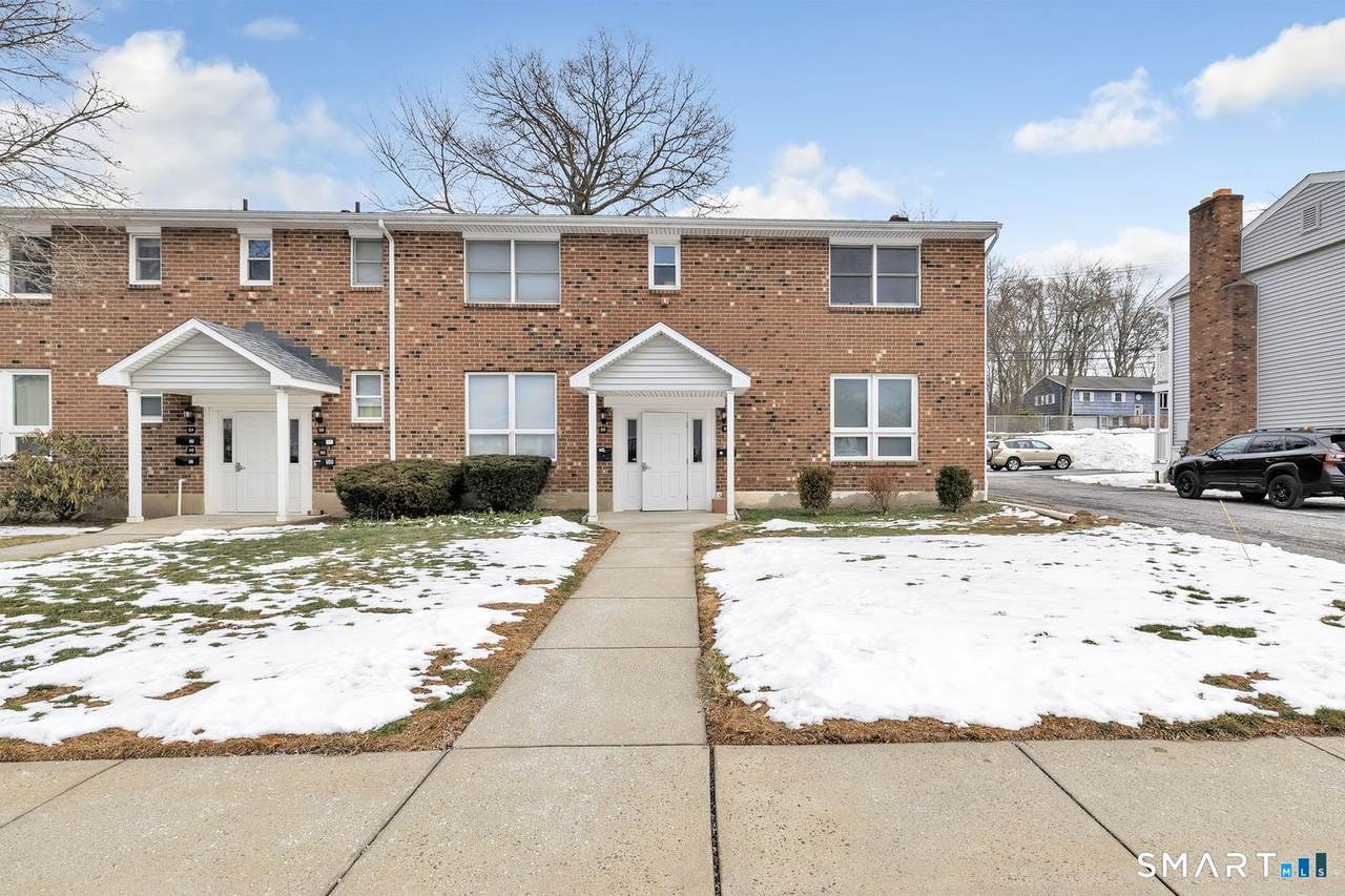 56 Carriage Path - Photo 1