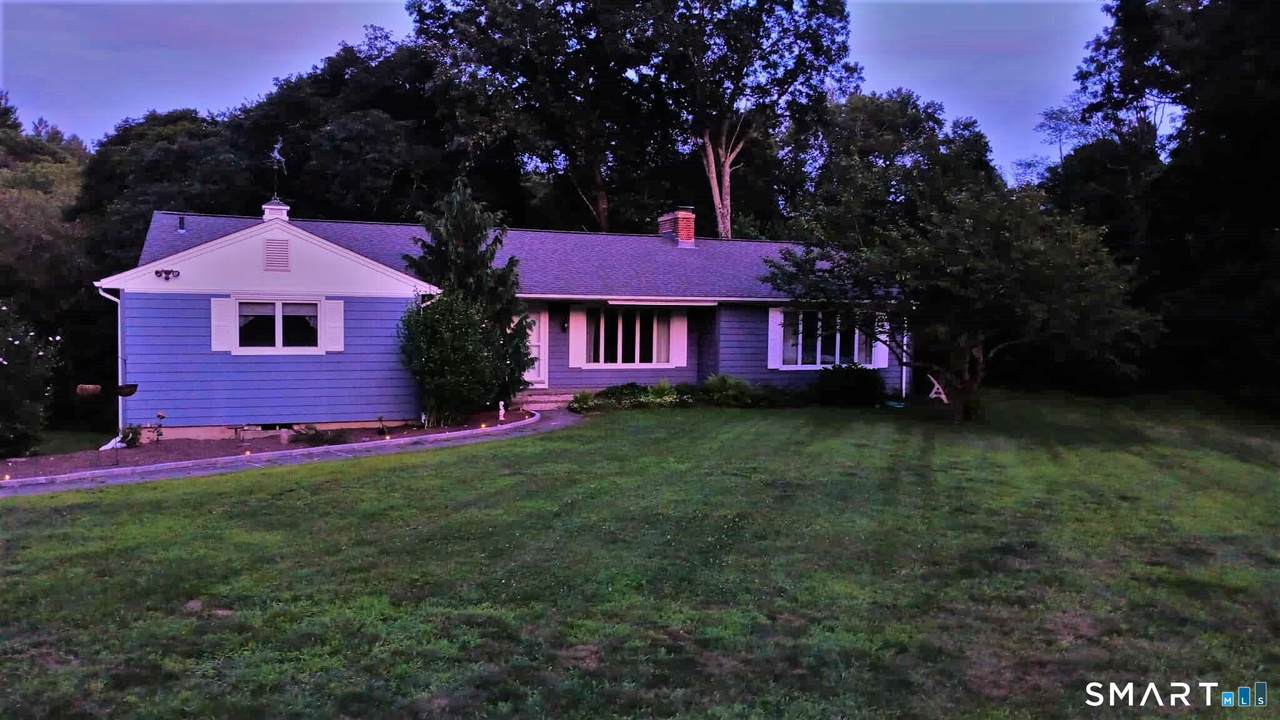 416 Canterbury Road - Photo 1