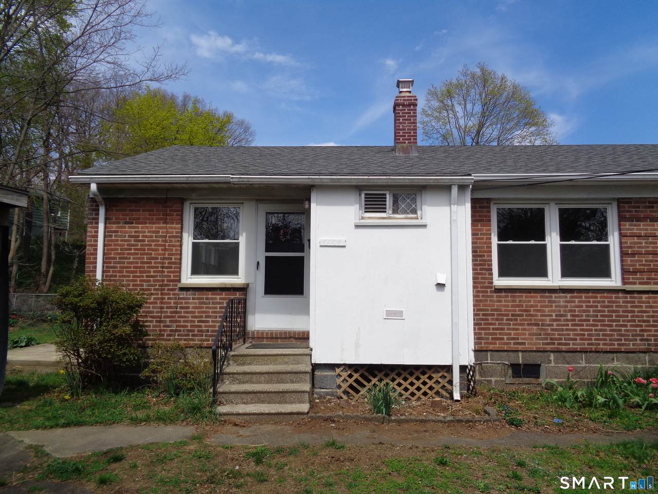 1175 Success Avenue - Photo 1