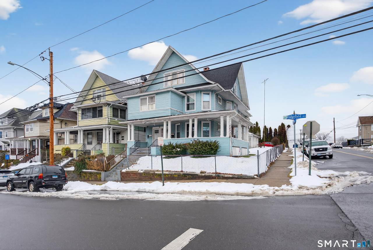 361 Ridgefield Avenue - Photo 1