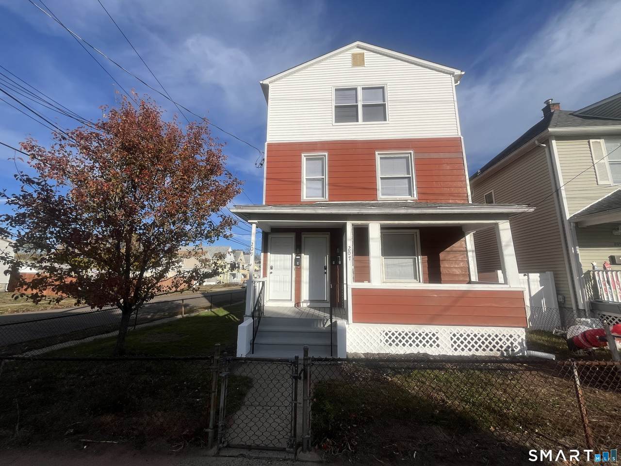 209 Peck Avenue - Photo 1