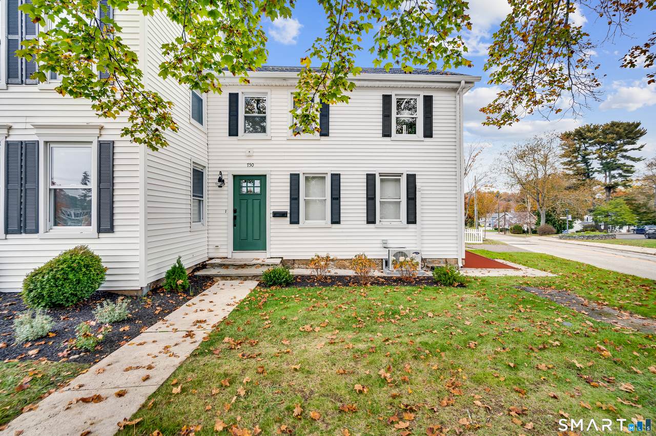 736 Main Street - Photo 1