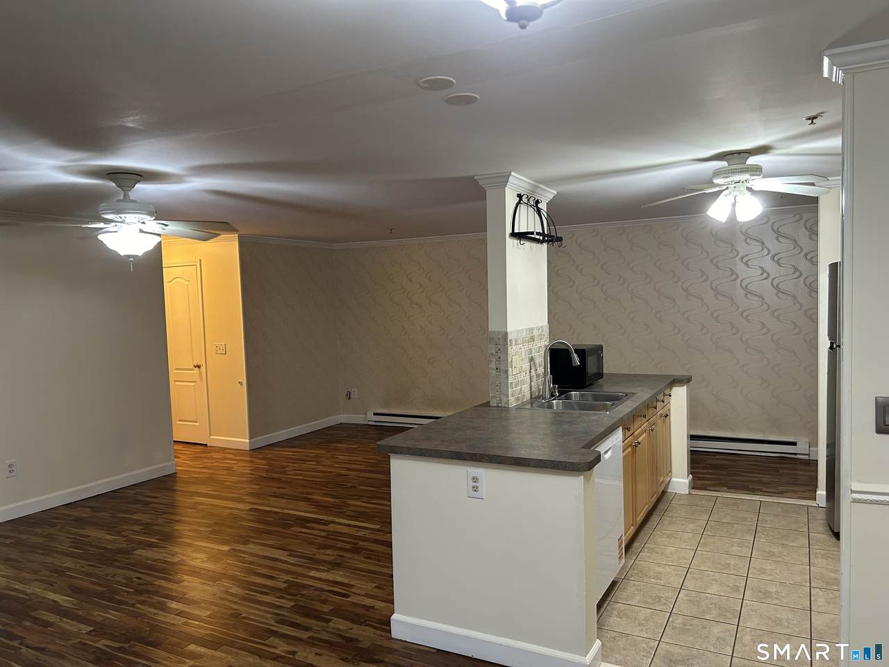 14 Newtown Road - Photo 1