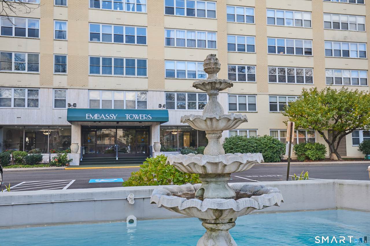 2625 Park Avenue - Photo 1