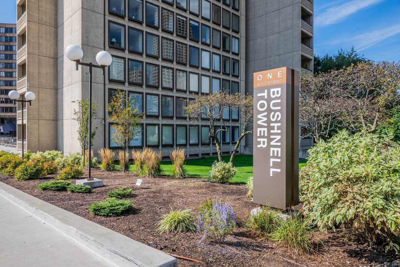 1 Gold Street - Photo 1