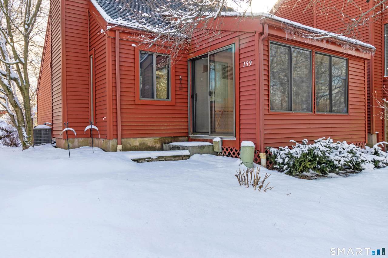 159 Hollister Way - Photo 1