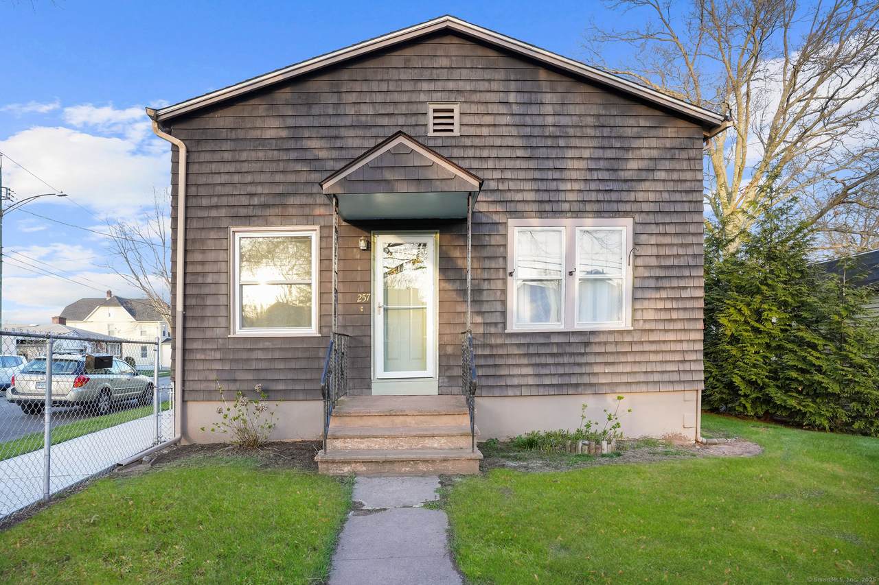 257 Concord Street - Photo 1