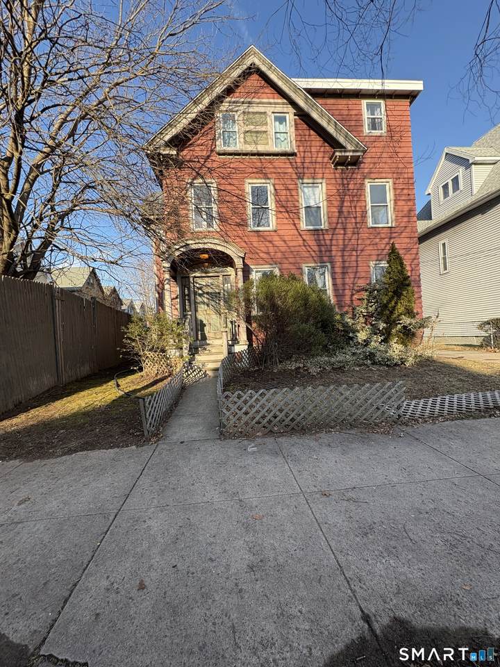 733 Elm Street - Photo 1