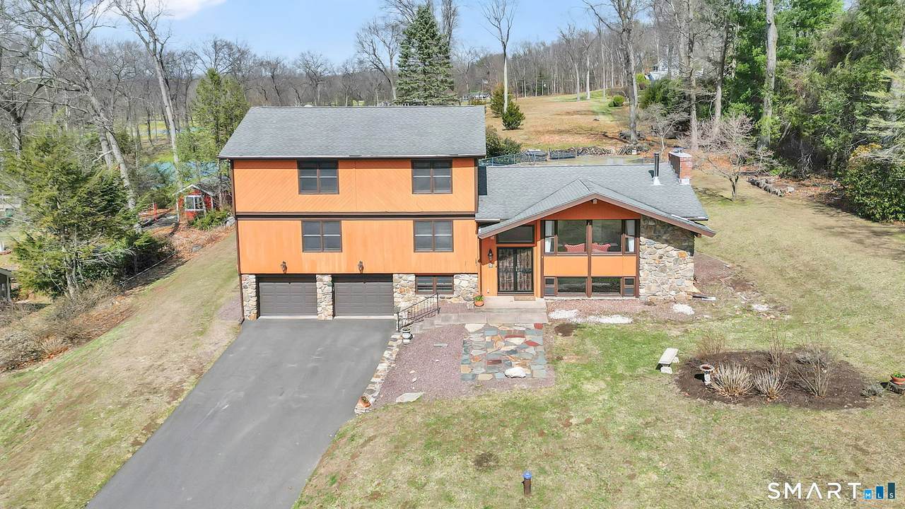 3 Standish Road - Photo 1