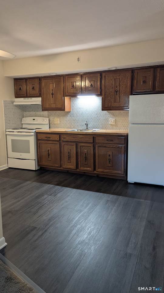 65 California Street Street - Photo 1