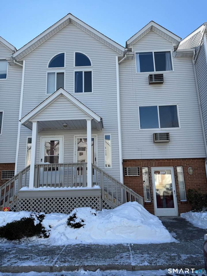 925 Oronoke Road - Photo 1