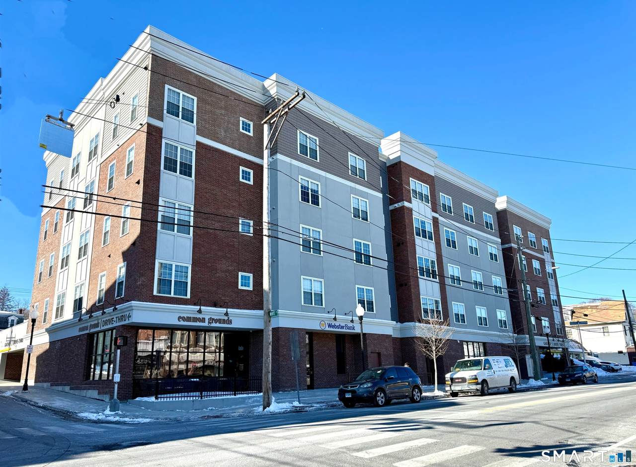 502 Howe Avenue - Photo 1