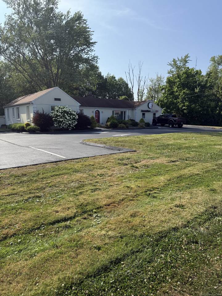609 Newfield Street - Photo 1