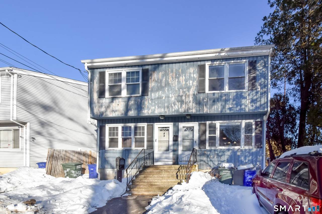 30 Kent Avenue - Photo 1