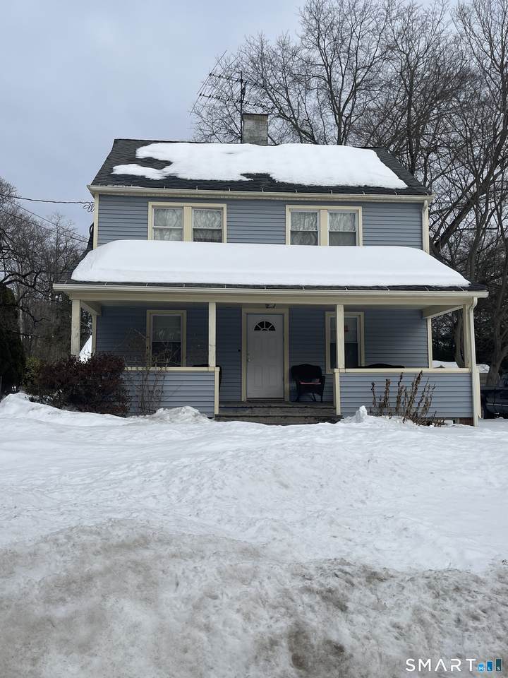 1924 Stratfield Road - Photo 1