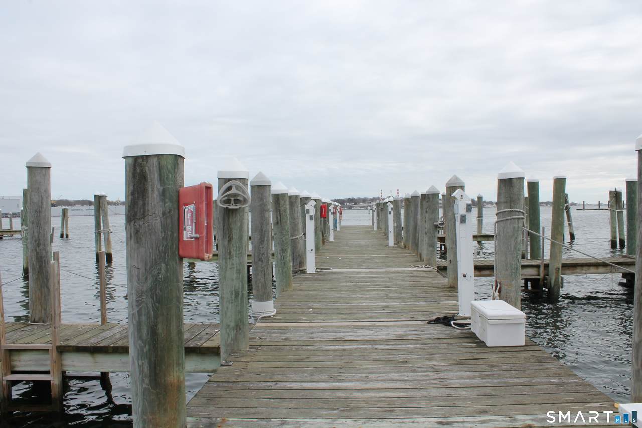 https://bt-photos.global.ssl.fastly.net/ctmls/1280_boomver_1_24153040-1.jpg