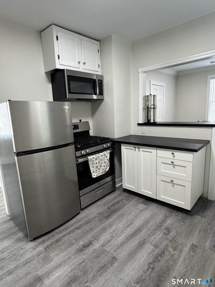 67 Hanford Avenue - Photo 1