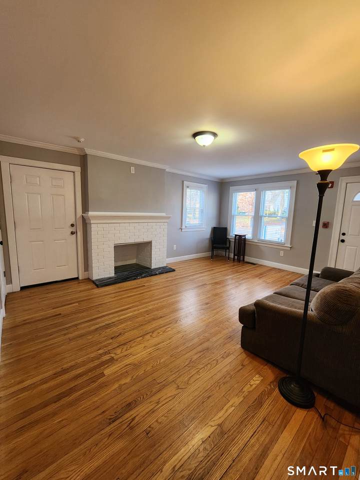 780 Farmington Avenue - Photo 1